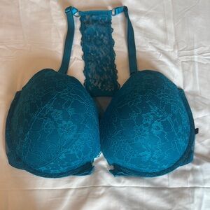 Victoria’s Secret push up bra NWT
